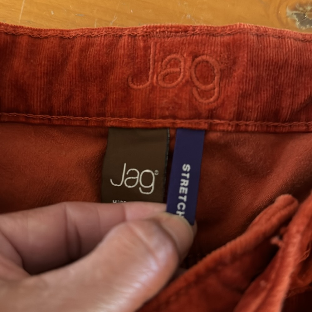 Women’s Size 6 Jag Corduroy Rust In Color. - image 6